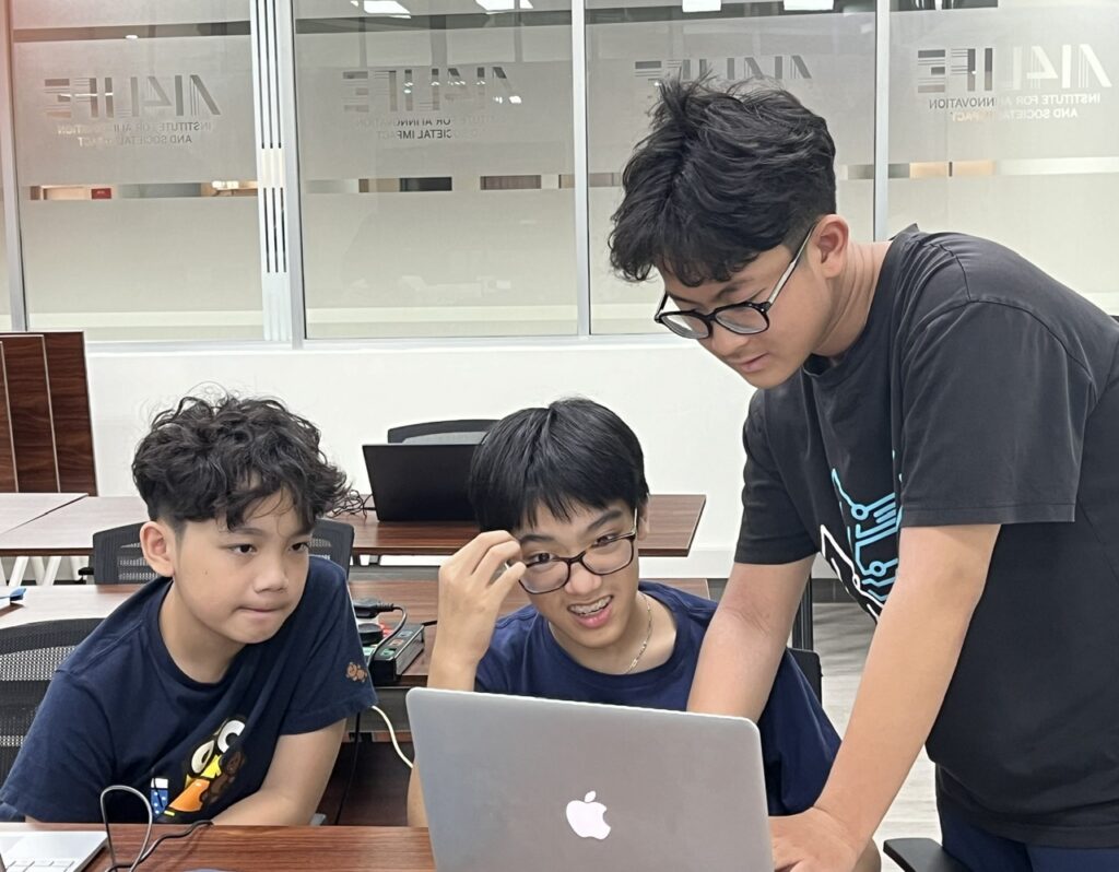 z6780920537683_7c4daf86ad01a7a849fca2588b54d0ec